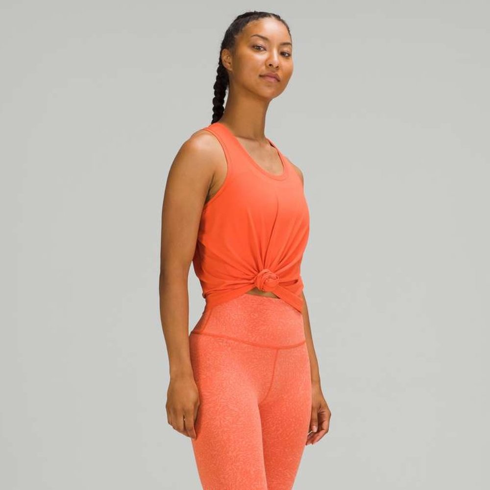 LULULEMON orange essential train tank